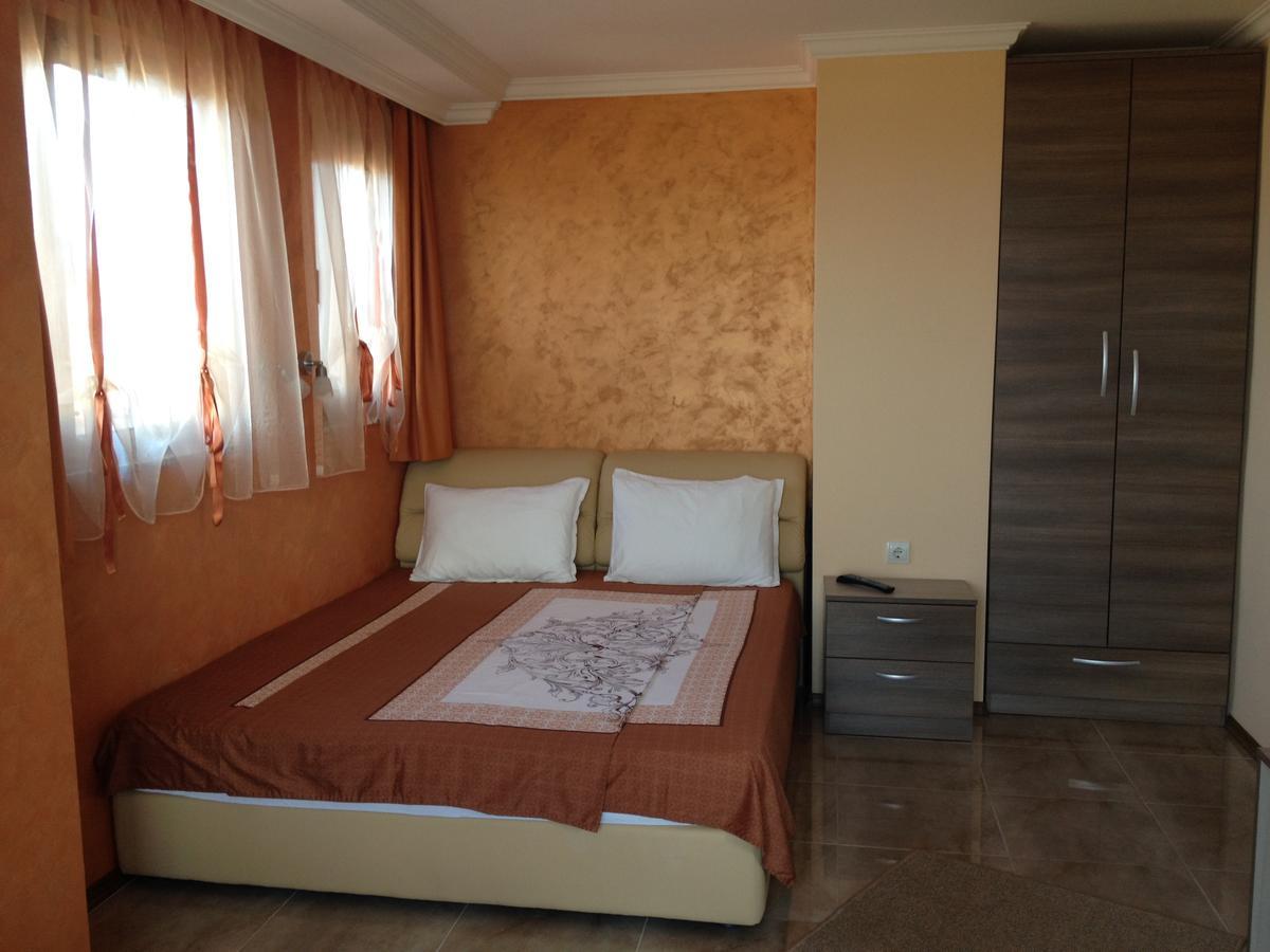 Family Hotel Radiana Sozopol Ngoại thất bức ảnh
