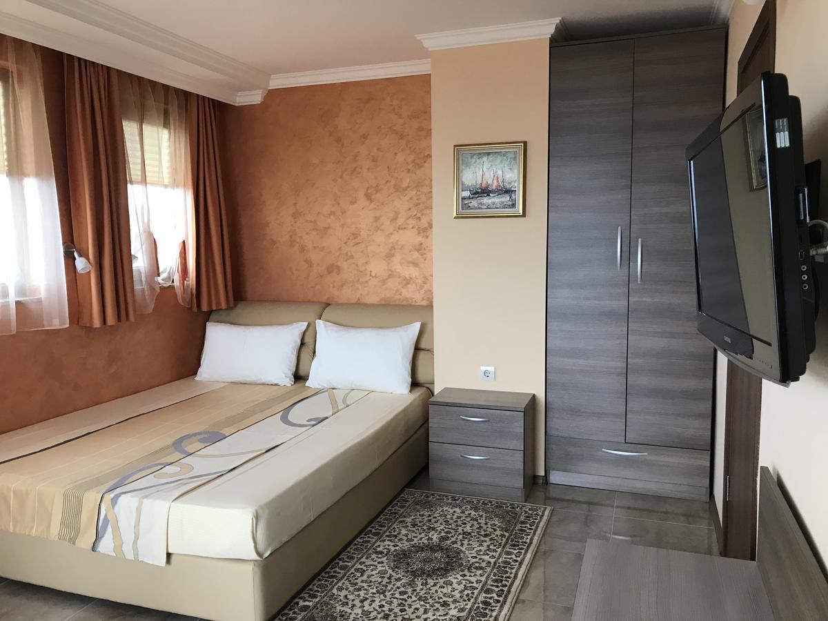 Family Hotel Radiana Sozopol Ngoại thất bức ảnh