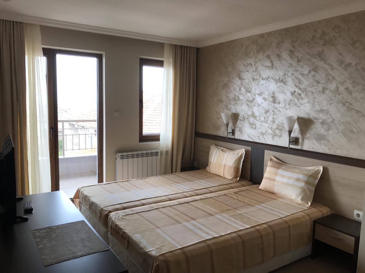 Family Hotel Radiana Sozopol Ngoại thất bức ảnh