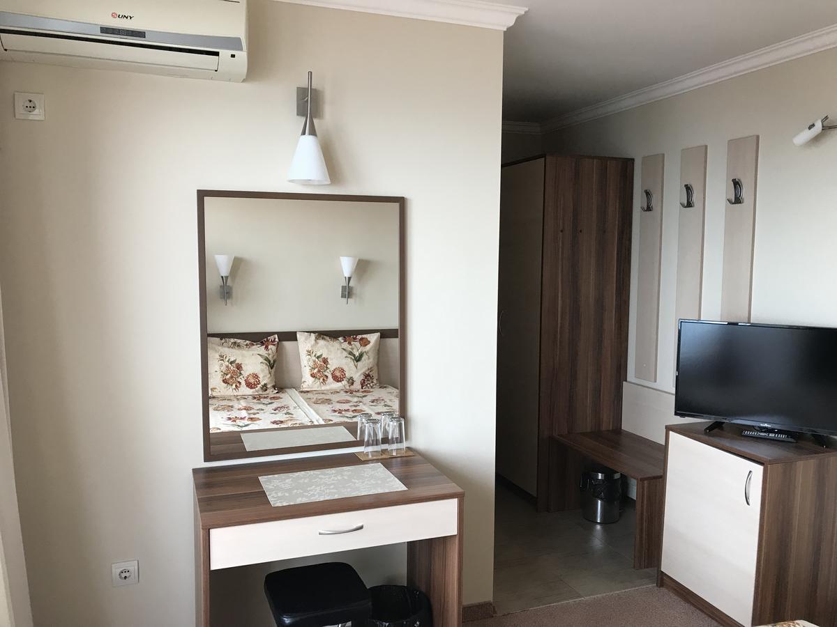 Family Hotel Radiana Sozopol Ngoại thất bức ảnh