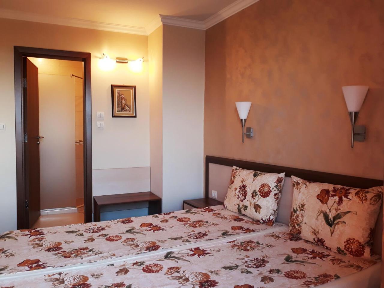 Family Hotel Radiana Sozopol Ngoại thất bức ảnh