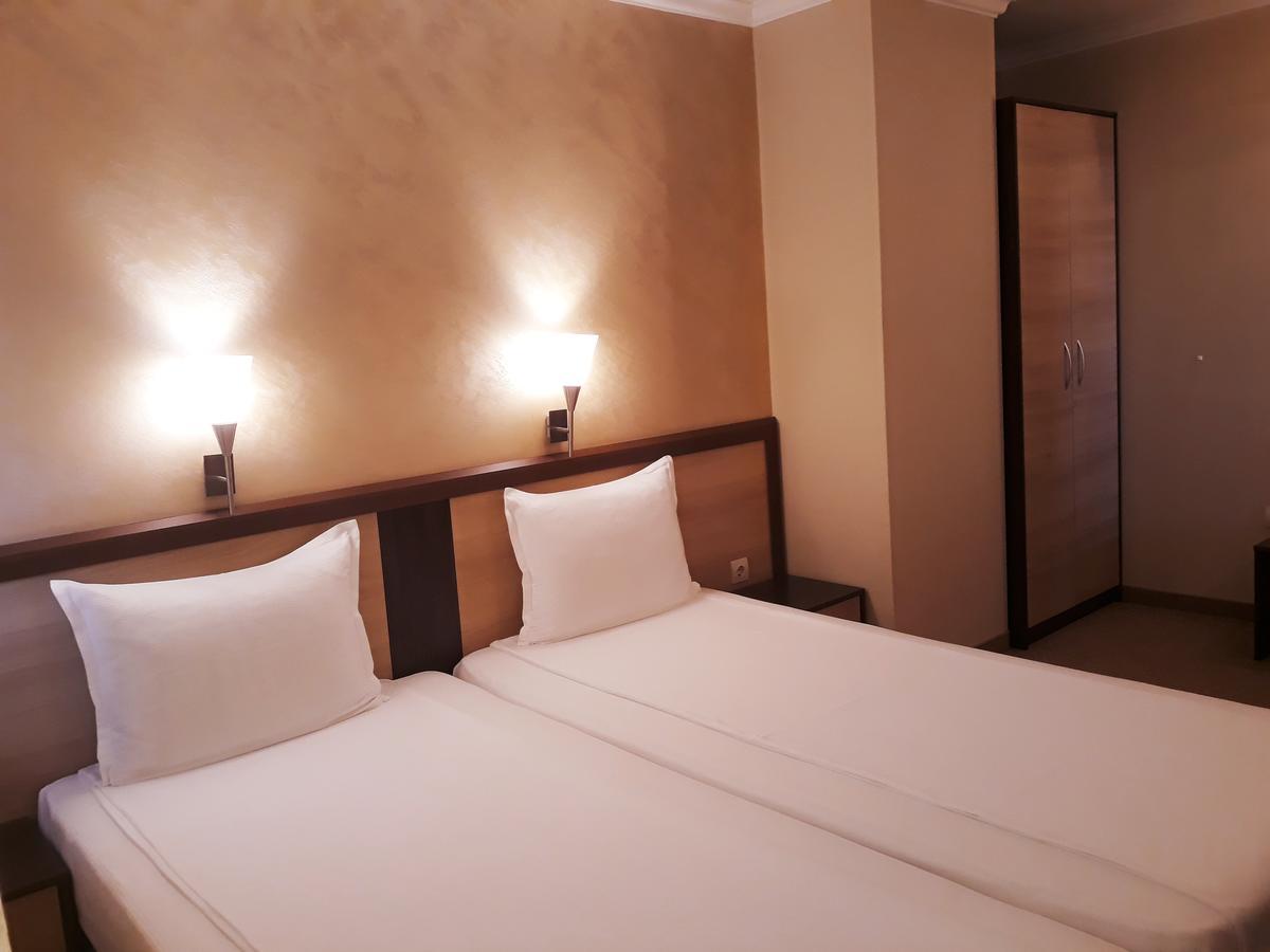 Family Hotel Radiana Sozopol Ngoại thất bức ảnh