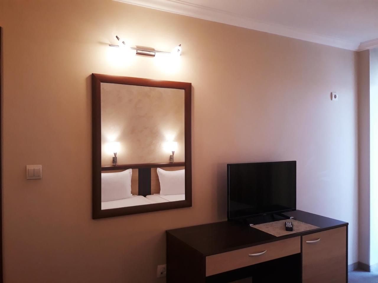 Family Hotel Radiana Sozopol Ngoại thất bức ảnh